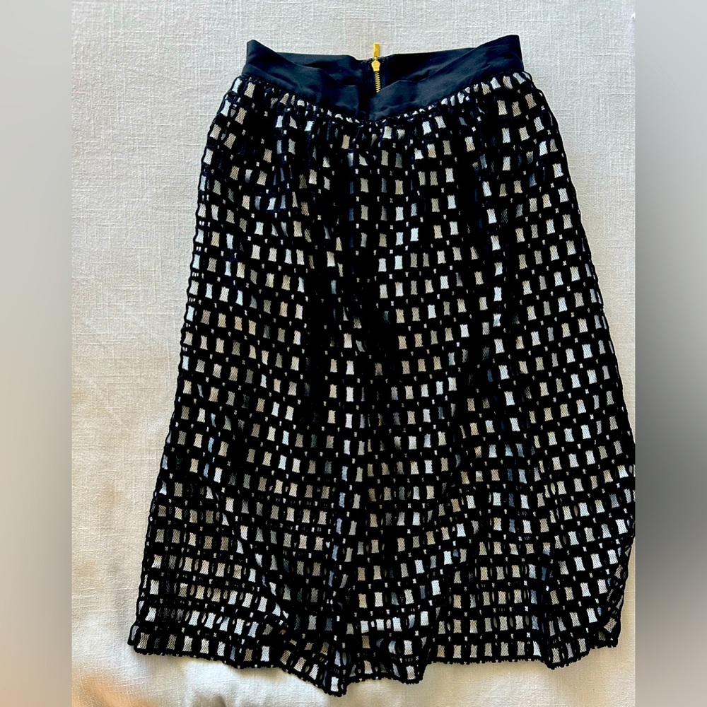 High rise black and silver elegant skirt